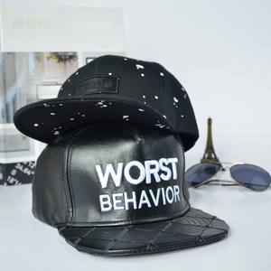 Hip Hop Flat Brim Snapback Hat Custom Embroidered Streetwear Cap