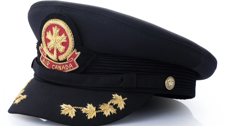 How to Choose a Pilot Cap for an Airline Uniform
